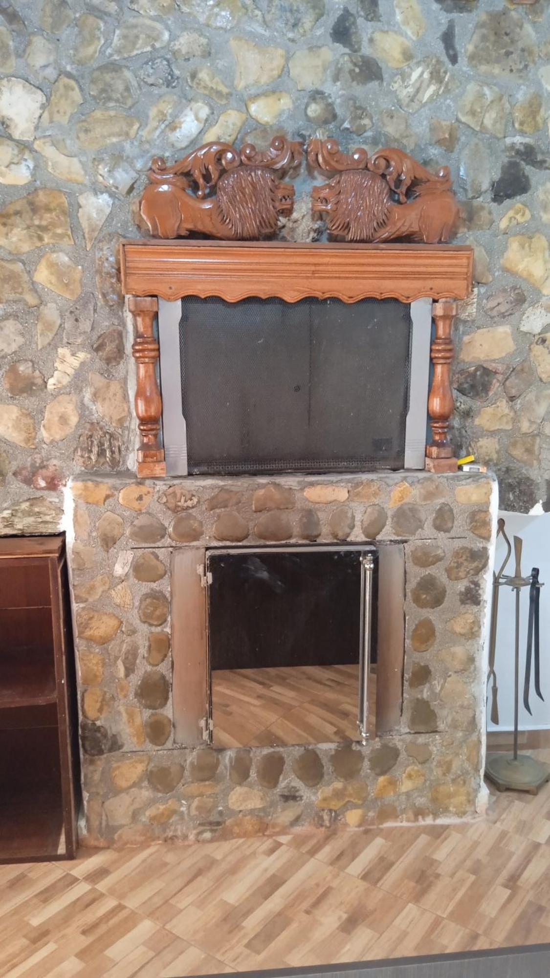 Karafil Guesthouse Gjirokastër Esterno foto
